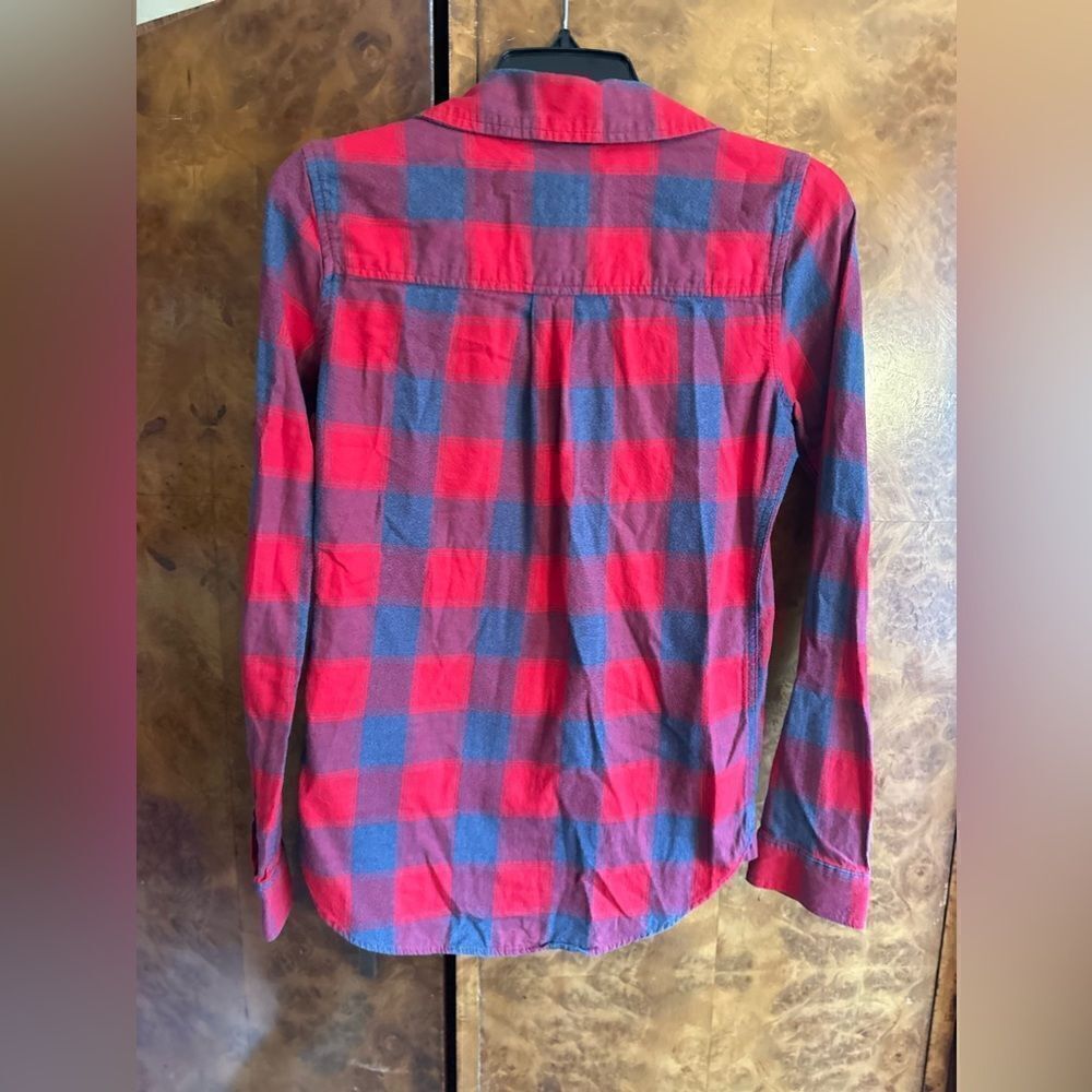 Perfect shirt plaid button up - Picture 6 of 6